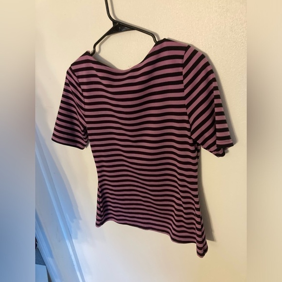 4/$25 Candie’s pink with black stripes shirt sleeve tee in size Large - Picture 4 of 4